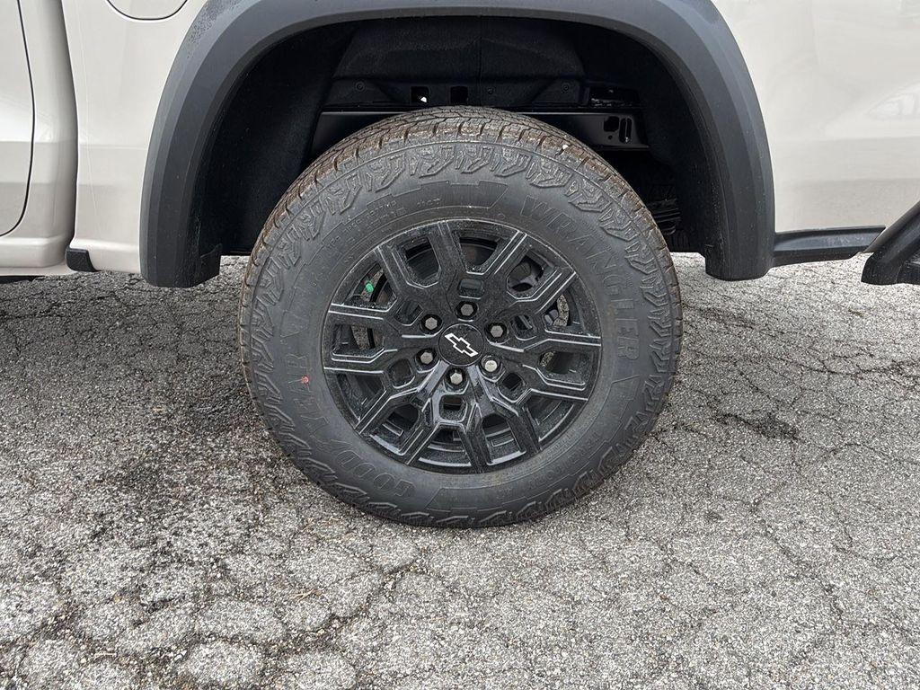 new 2026 Chevrolet Colorado car, priced at $46,735