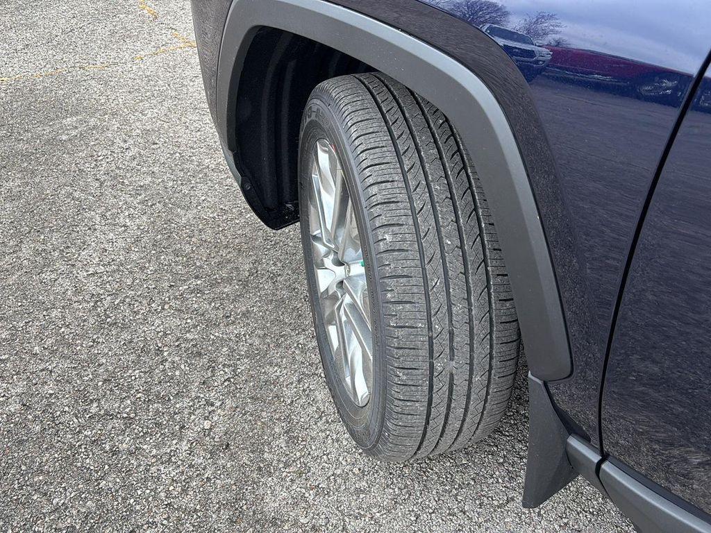 new 2025 Toyota RAV4 car, priced at $40,924