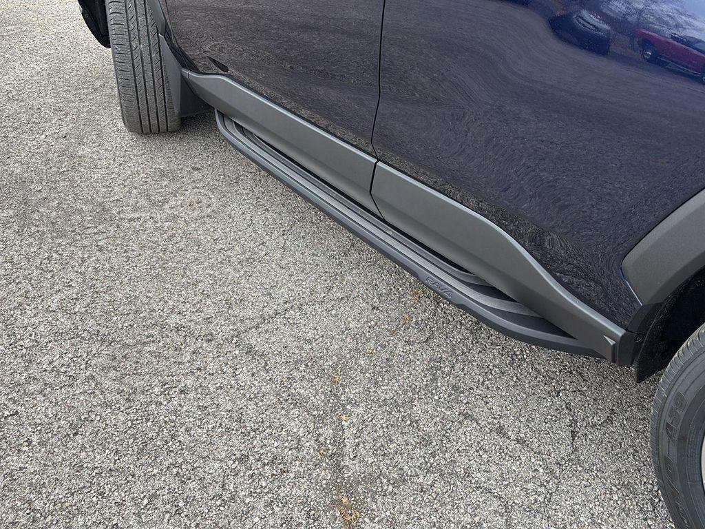 new 2025 Toyota RAV4 car, priced at $40,924