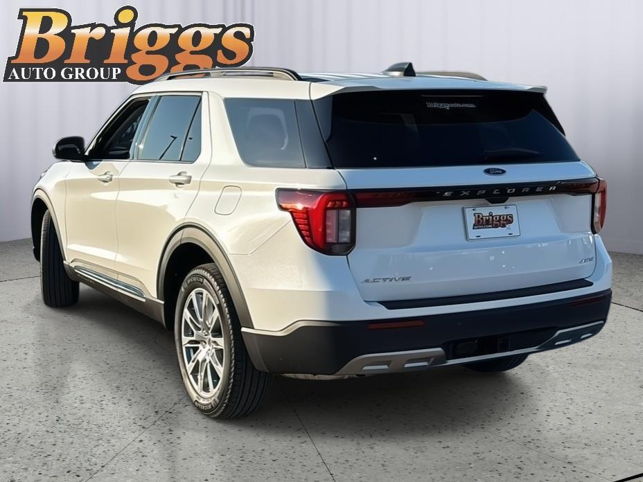 new 2025 Ford Explorer car, priced at $46,605