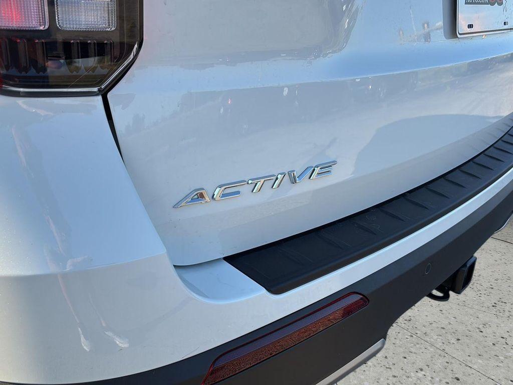 new 2025 Ford Explorer car, priced at $46,605