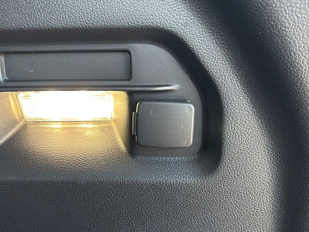 new 2025 Ford Explorer car, priced at $46,605