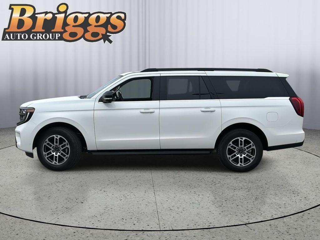 new 2025 Ford Expedition Max car, priced at $72,168