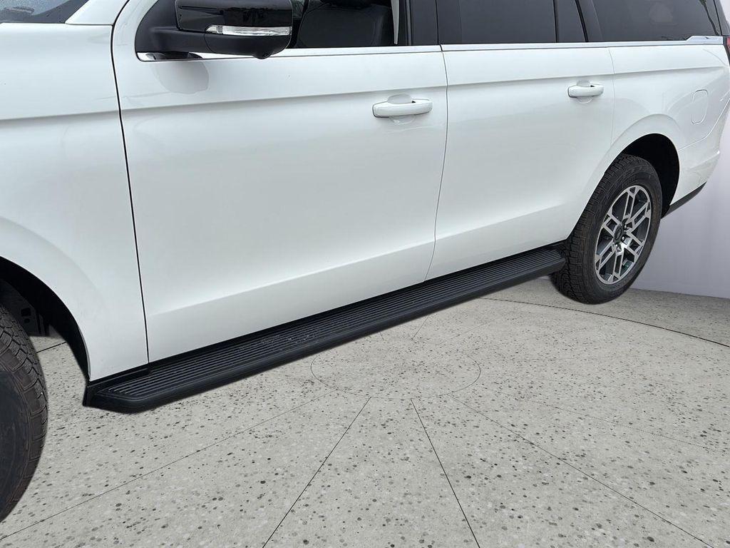 new 2025 Ford Expedition Max car, priced at $72,168