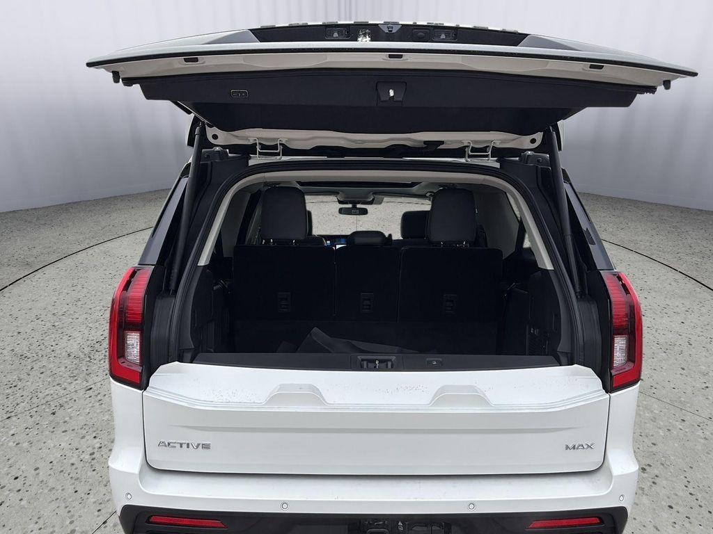 new 2025 Ford Expedition Max car, priced at $72,168