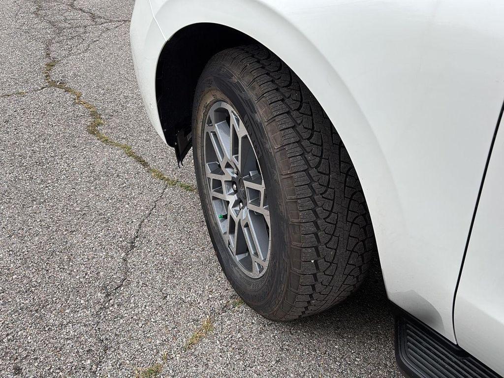 new 2025 Ford Expedition Max car, priced at $72,168