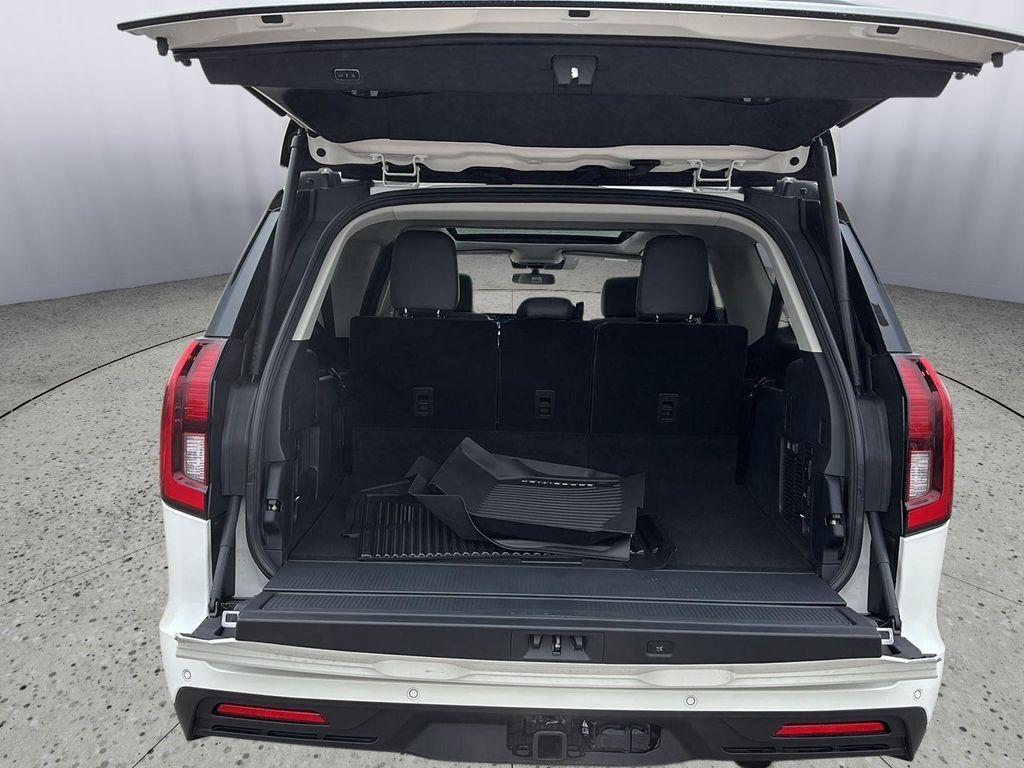 new 2025 Ford Expedition Max car, priced at $72,168