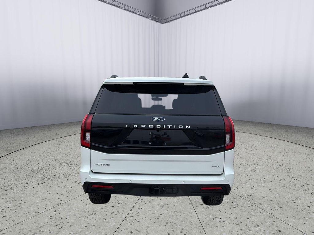 new 2025 Ford Expedition Max car, priced at $72,168