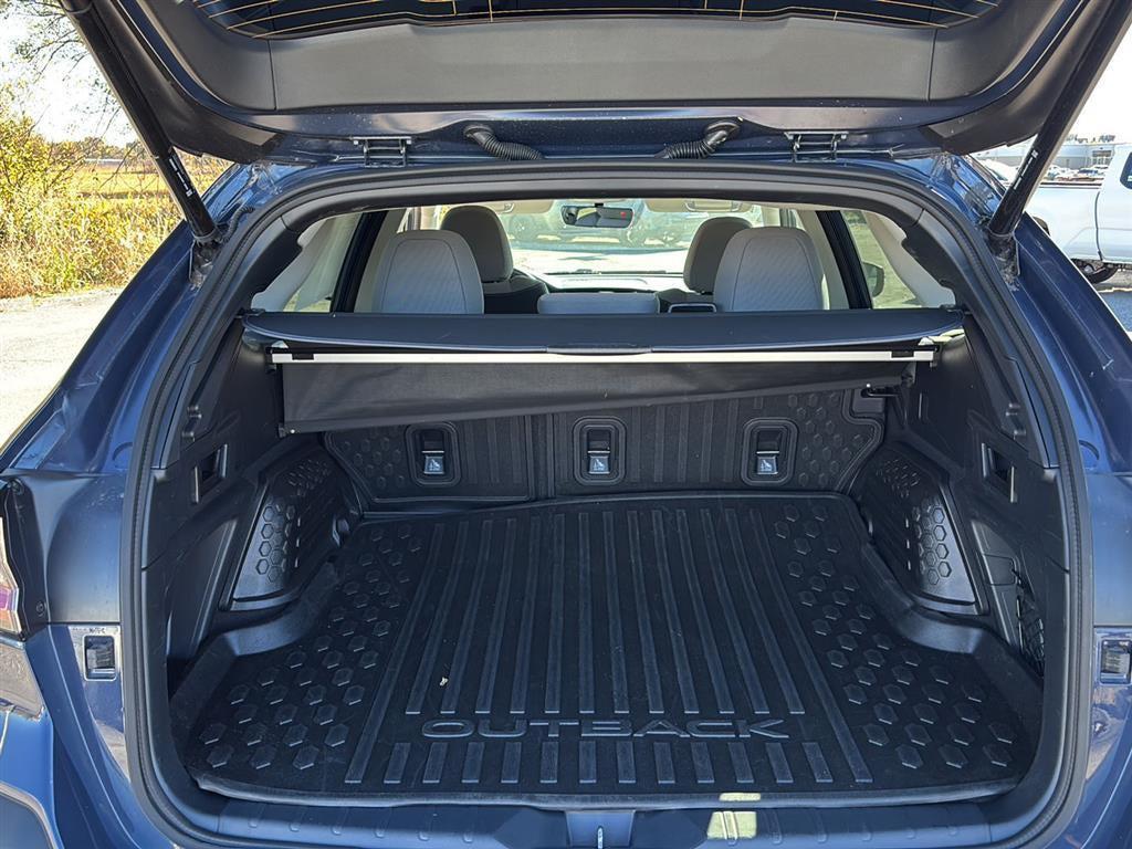 used 2025 Subaru Outback car, priced at $29,900