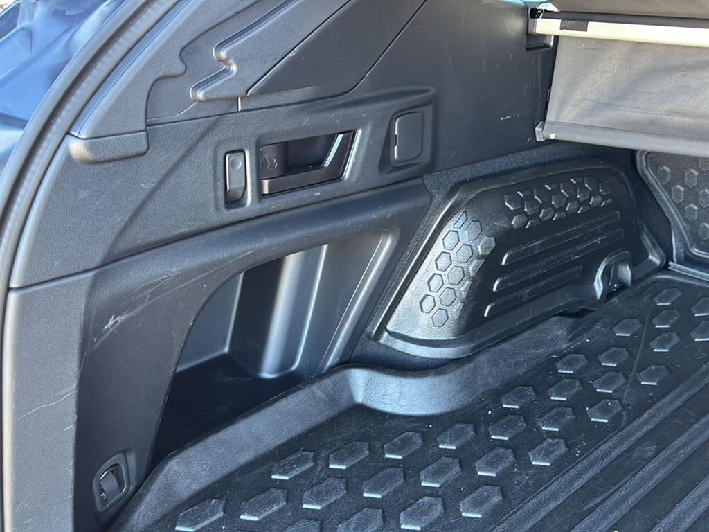 used 2025 Subaru Outback car, priced at $29,900