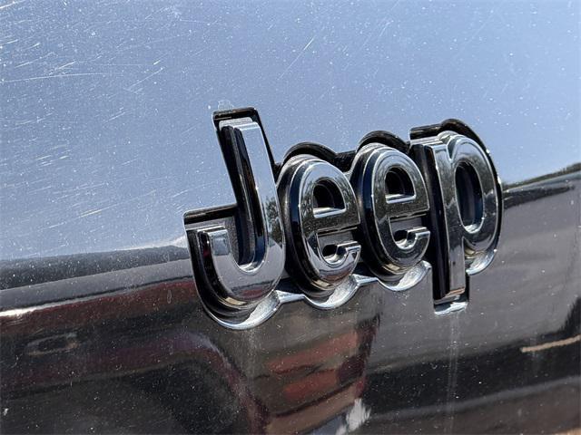 used 2024 Jeep Grand Cherokee L car, priced at $29,127