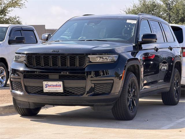 used 2024 Jeep Grand Cherokee L car, priced at $29,127