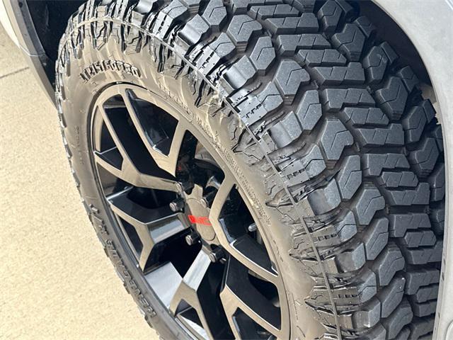 used 2019 GMC Sierra 1500 car, priced at $29,556