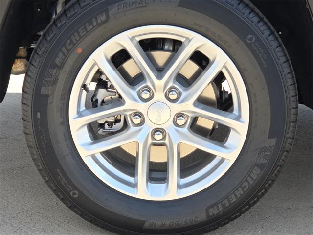 new 2025 Jeep Grand Cherokee car, priced at $37,530