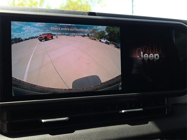 new 2025 Jeep Wrangler car, priced at $47,003