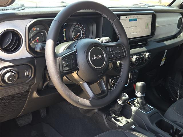 new 2025 Jeep Wrangler car, priced at $47,003
