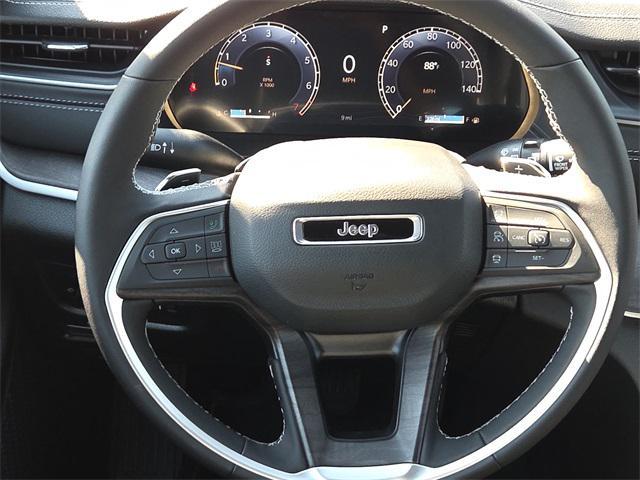 new 2025 Jeep Grand Cherokee car, priced at $41,508