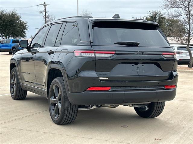 new 2025 Jeep Grand Cherokee car, priced at $48,175