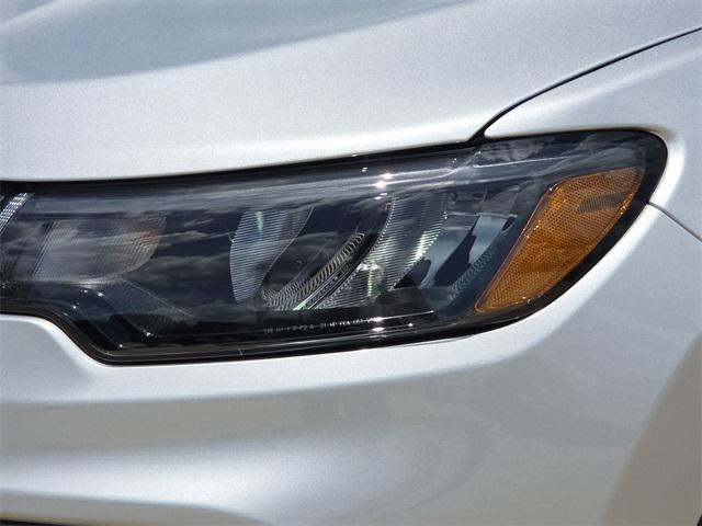 new 2025 Jeep Compass car, priced at $28,090