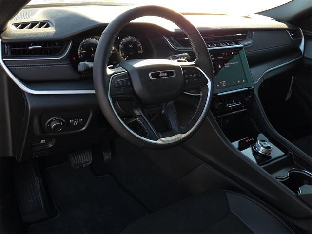 new 2025 Jeep Grand Cherokee L car, priced at $41,769