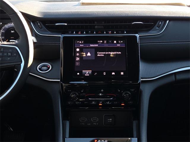 new 2025 Jeep Grand Cherokee L car, priced at $41,769