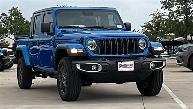 new 2024 Jeep Gladiator car, priced at $46,558