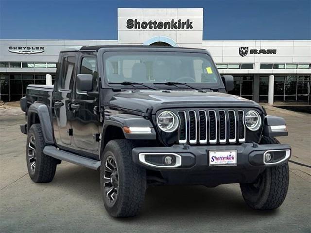 used 2020 Jeep Gladiator car, priced at $27,308