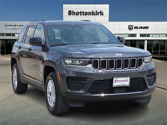 new 2025 Jeep Grand Cherokee car, priced at $39,753