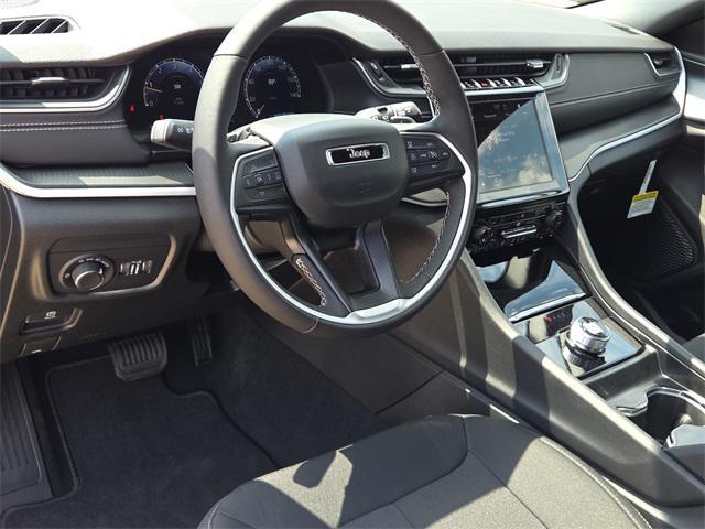 new 2025 Jeep Grand Cherokee car, priced at $34,453