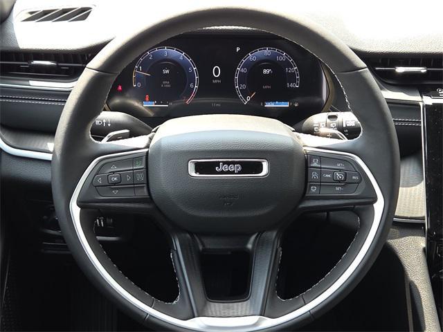 new 2025 Jeep Grand Cherokee car, priced at $34,453