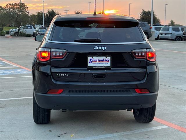 new 2024 Jeep Compass car, priced at $28,930