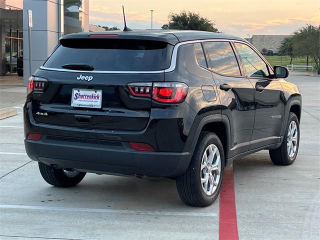 new 2024 Jeep Compass car, priced at $28,930