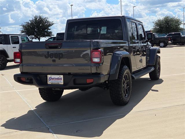 new 2025 Jeep Gladiator car, priced at $39,034