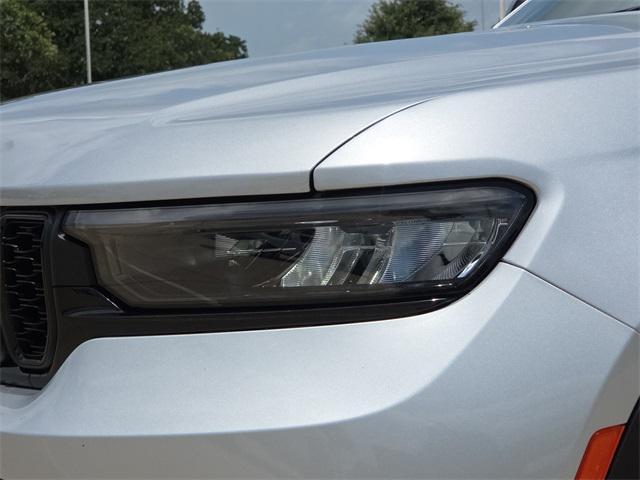 used 2023 Jeep Grand Cherokee L car, priced at $28,999