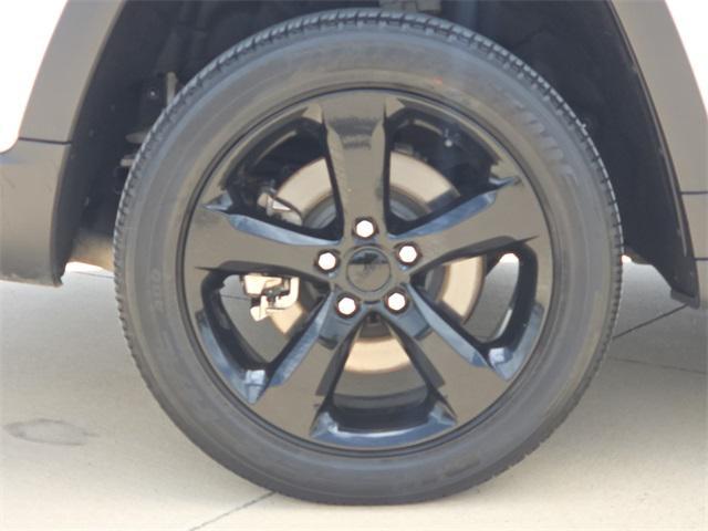 used 2023 Jeep Grand Cherokee L car, priced at $28,999