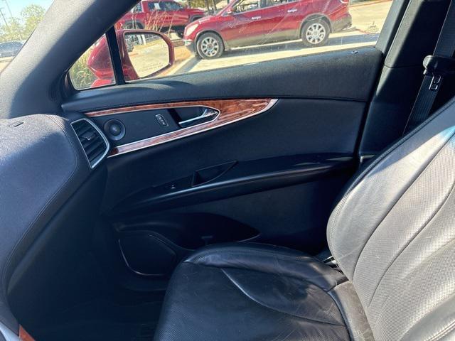 used 2019 Lincoln Nautilus car, priced at $18,698