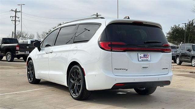 new 2024 Chrysler Pacifica car, priced at $48,890