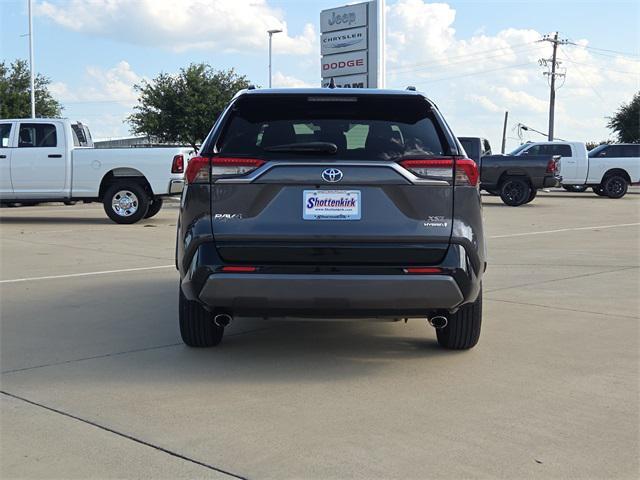 used 2020 Toyota RAV4 Hybrid car, priced at $27,413