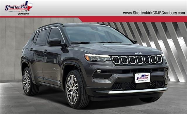 new 2024 Jeep Compass car, priced at $38,931