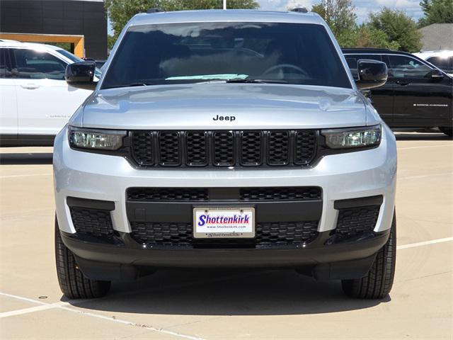 new 2025 Jeep Grand Cherokee L car, priced at $41,908