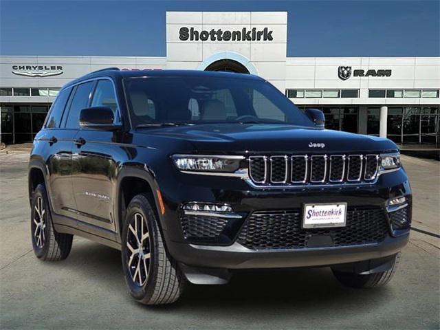 new 2025 Jeep Grand Cherokee car, priced at $40,328