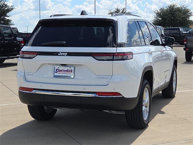 new 2025 Jeep Grand Cherokee car, priced at $43,575