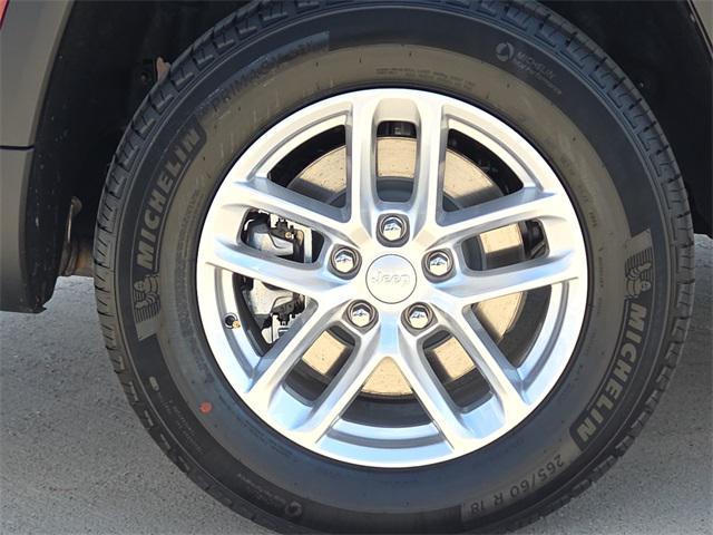 new 2025 Jeep Grand Cherokee L car, priced at $39,032