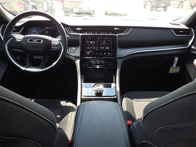 new 2025 Jeep Grand Cherokee L car, priced at $39,032