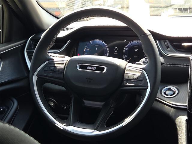 new 2025 Jeep Grand Cherokee L car, priced at $39,032