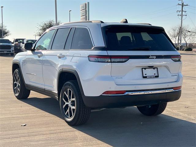 new 2025 Jeep Grand Cherokee car, priced at $46,715