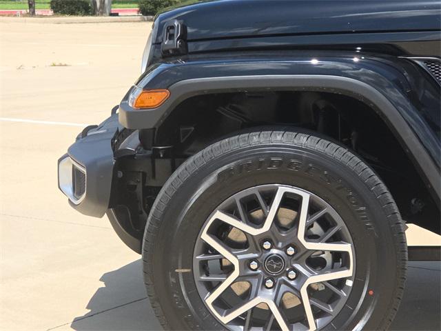 new 2025 Jeep Wrangler car, priced at $54,045