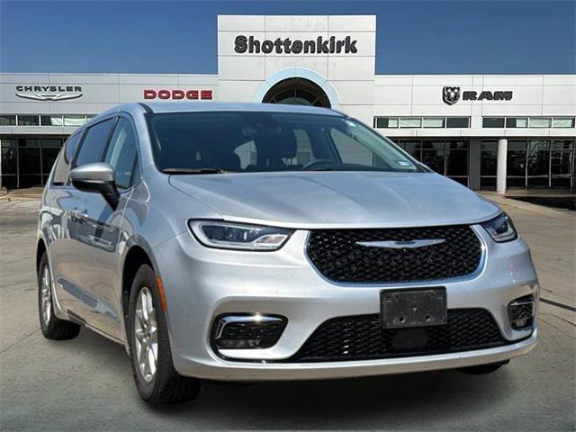 used 2023 Chrysler Pacifica car, priced at $22,649