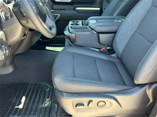 used 2024 Chevrolet Silverado 1500 car, priced at $38,202