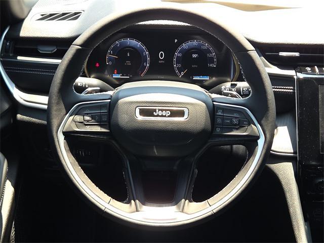 new 2025 Jeep Grand Cherokee car, priced at $41,722